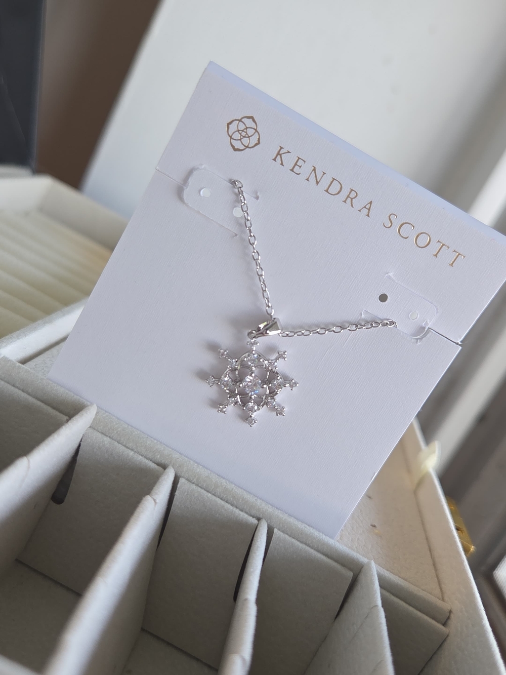 Kendra Scott Silver Snowflake Pendant Necklace